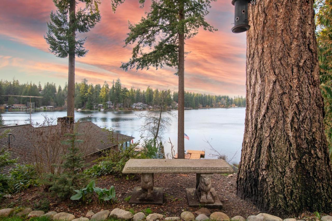Koi Story Cabin On The Lake - Waterfront, Near Bike Trail Maple Valley Esterno foto
